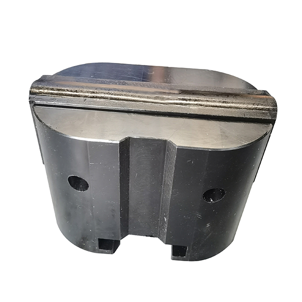 <b>Blowout preventer gate</b>